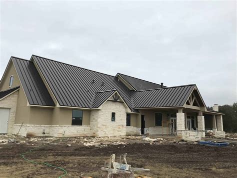 Metal Roofing Contractors near Mesquite, TX 